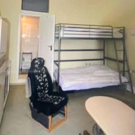 Ma-A2 Single Wohnung Крефелд Екстериор снимка