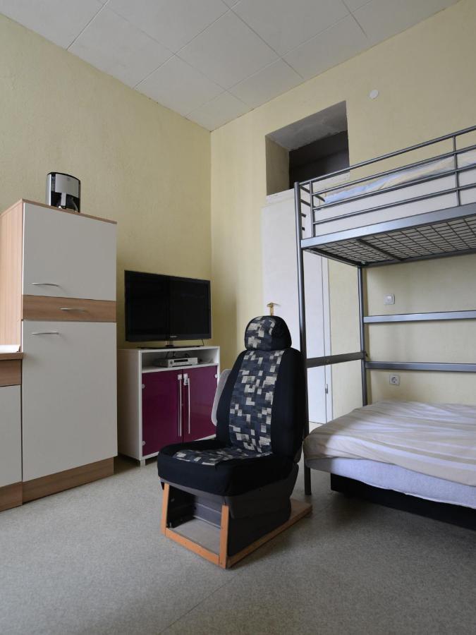 Ma-A2 Single Wohnung Крефелд Екстериор снимка