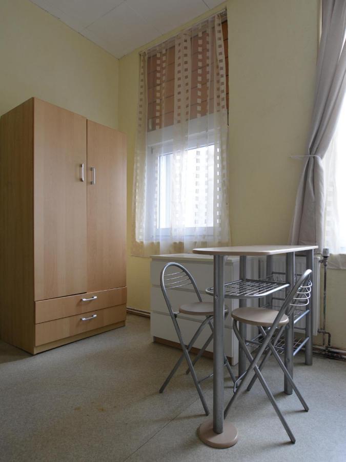 Ma-A2 Single Wohnung Крефелд Екстериор снимка